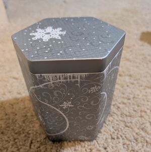 Snowflake Tin Girl Scout 2